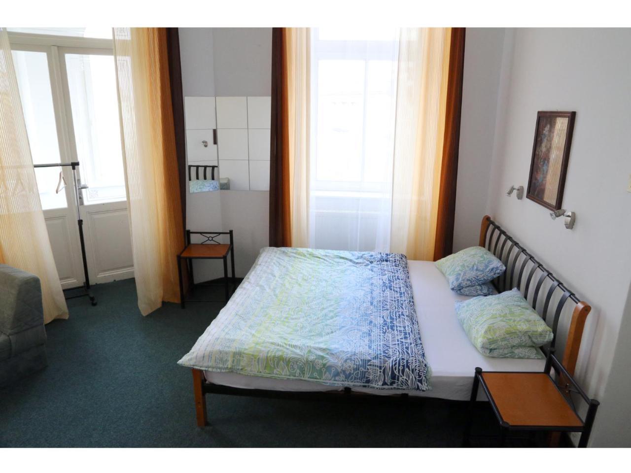 Apartment Kahoun Prague Extérieur photo