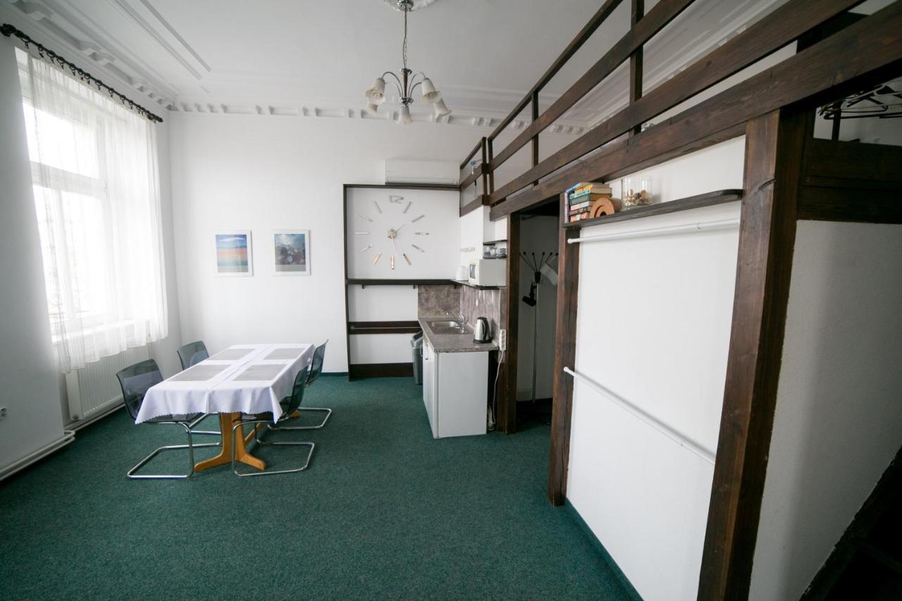 Apartment Kahoun Prague Extérieur photo